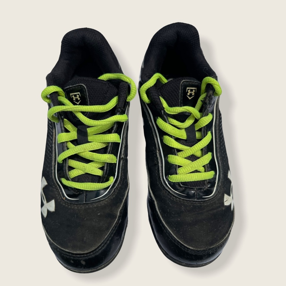 Under Armour kids MLB baseball cleats size 13K